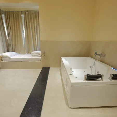 Shree Raja Ram Hotel & Resort