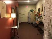 Caldwell Messenger Suites Hotels in Sumner County