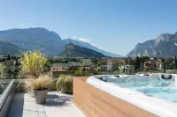 Hoody Active & Happiness Hotel Hotels in Drena