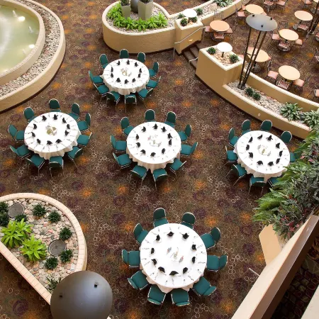 Embassy Suites by Hilton Kansas City International Airport