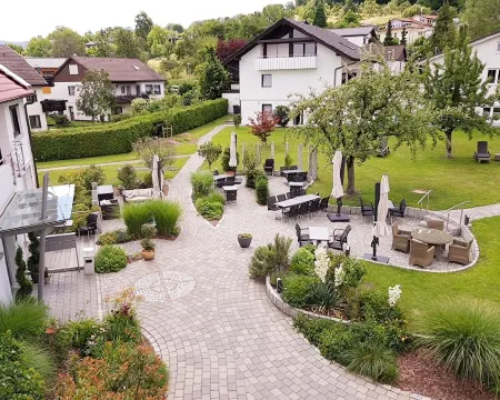 Landhotel Sonnenhalde Hotéis em Bad Boll