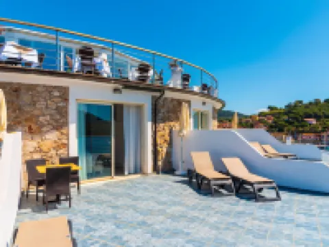 普拉塞酒店 厄爾巴島酒店