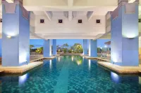 Lumire Hotel & Convention Centre - Pools