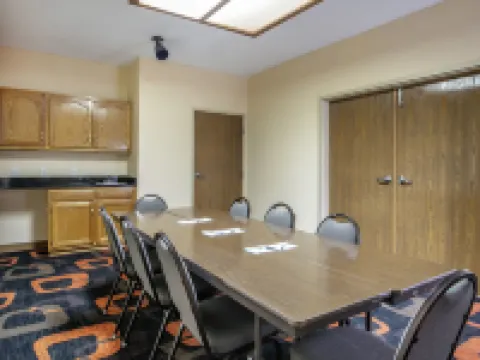 Quality Inn Hotels in Rogersville