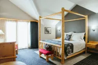 Brewster Mountain Lodge Hotels in Banff