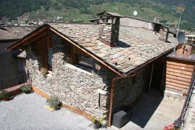 Ostello del Castello Tirano Các khách sạn ở Corteno Golgi