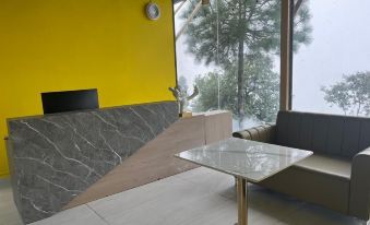 Castle Glamp by Auroras Resorts