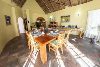 Maclear Manor Hotels in Maclear