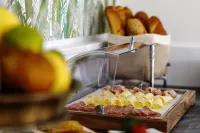 Domo 20 Hotel & Rooftop - breakfast