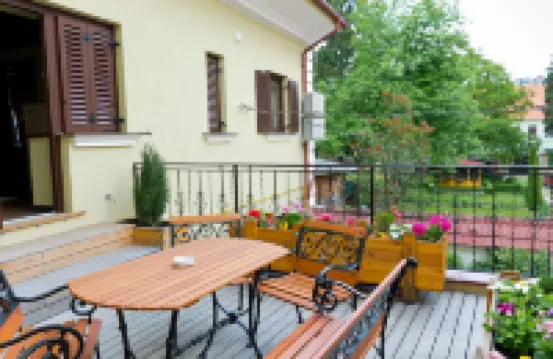 Arina Apartments