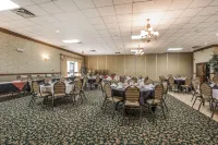 Quality Inn & Conference Centre - breakfast