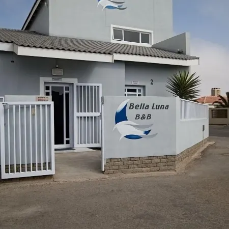 Bella Luna B&B Отели в г. Уолфиш-Бей