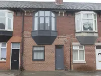 Townhouse Plus @ 40 West St Hotels in 