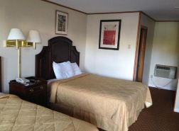 Harbor Base Inn