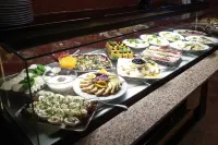 Hotel Korona Park Klewinowo - breakfast