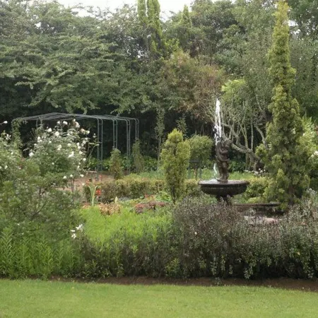 Highland Rose Country House & Serenity Spa Отели в г. Белфаст