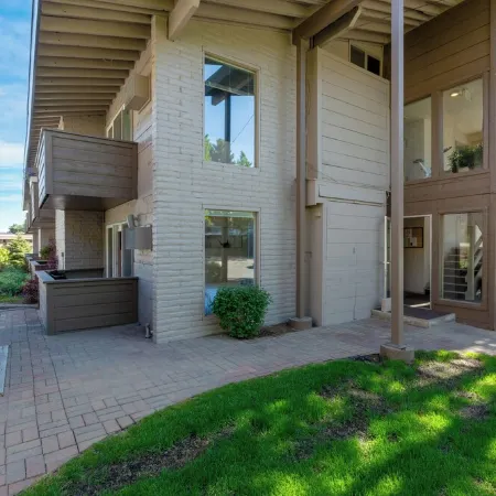 Sun Valley Studio | Walk to Ski Lifts, Restaurants & Trails | Fresh Renovation