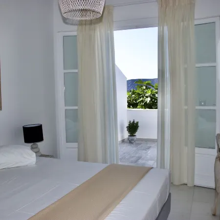 Grand Bleu Apartments & Villas