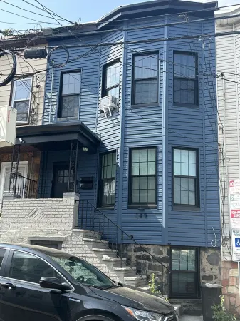 Refined 2Br • Free Parking • Easy Path to NYC