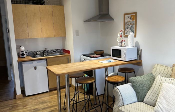 Cozy Coastal Lodge in Hayle