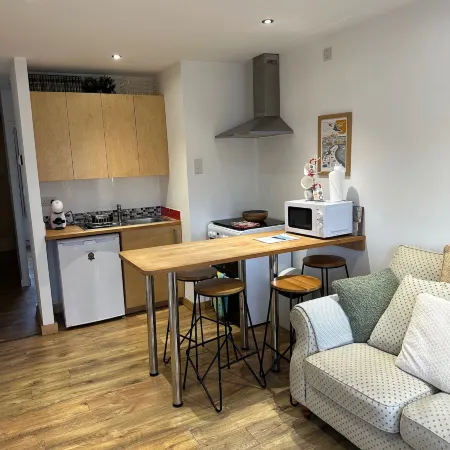 Cozy Coastal Lodge in Hayle