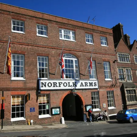 Norfolk Arms Hotel