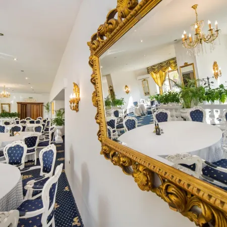 Hotel Cetate