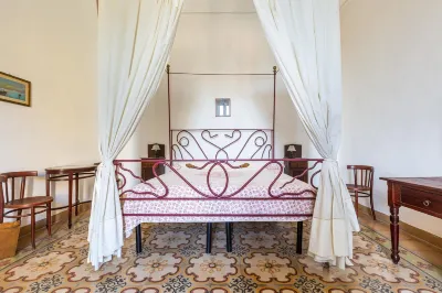 3728 Villa Donna Linda by Barbarhouse Hotels near Birreria Gambrinus