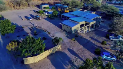 Destiny Blo Inn فنادق في 