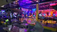 MBAR HOSTEL HAAD RIN - Quầy Bar