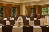 Tenaya Lodge Hotels in Fish Camp