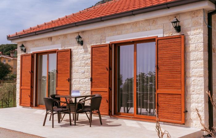Uphill Glavanovic Pool Villa