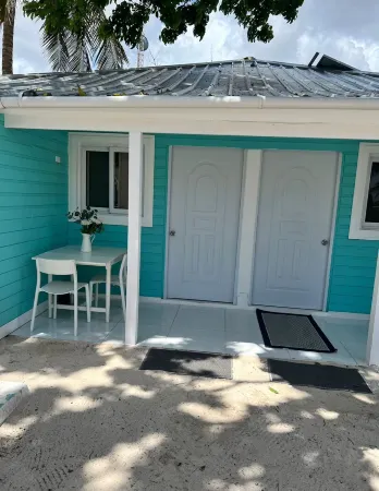 Casa Rosada Beach Front Отели в г. Mano Juan