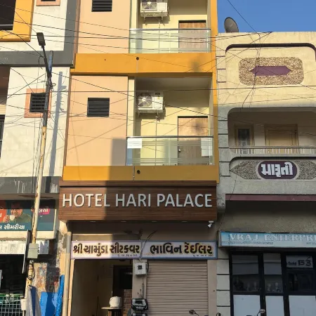Hotel Hari Palace - Near Shree Dwarkadhish Temple