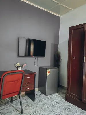 ZOHZEE GUEST HOUSE