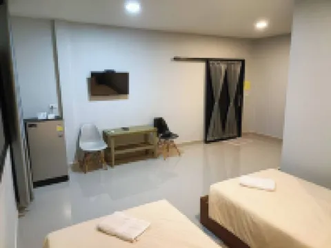 น้ำหอม รีสอร์ท โรงแรมในอำเภอ ทัพทัน