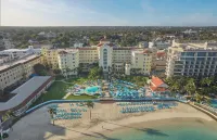 British Colonial Nassau Hotel a 