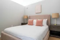 Landing Apartments Durham - 2-Star