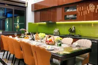 Heaven Onsen Hotels in Yen Mao