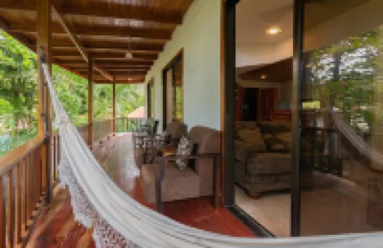 馬爾派斯沖浪公寓