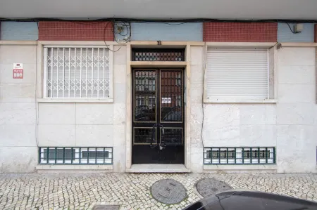 Jamor Terrace by Homing Отели в г. Круш-Кебрада — Дафунду