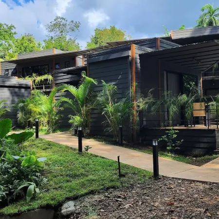Hotel Evasión