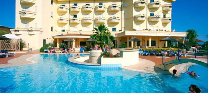 Sunshine Club Hotel Centro Benessere Hotel a Ricadi