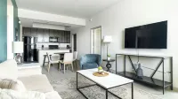 Vistas Eastwood Apartments by Barsala