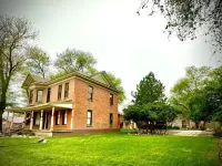 Franklin Fab Gallery House فنادق في راتون
