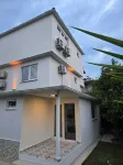 VILLA OLINDA 4 BED with huge garden