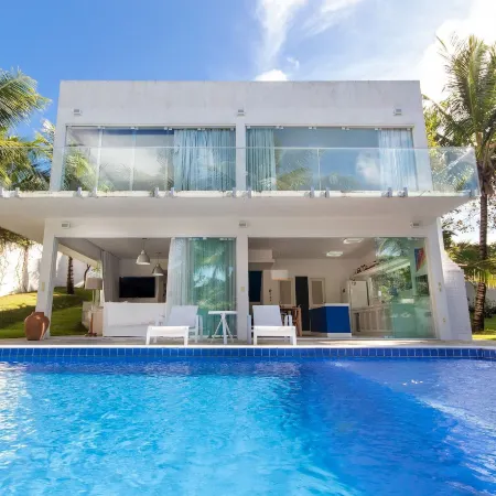 Tree House with Private Pool by Carpediem