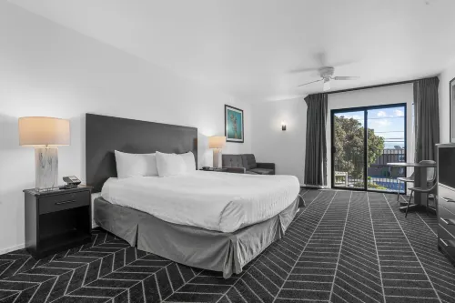 Masterpiece Hotel Hotels in Morro Bay