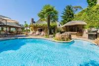 Ikhaya Safari Lodge - Pools
