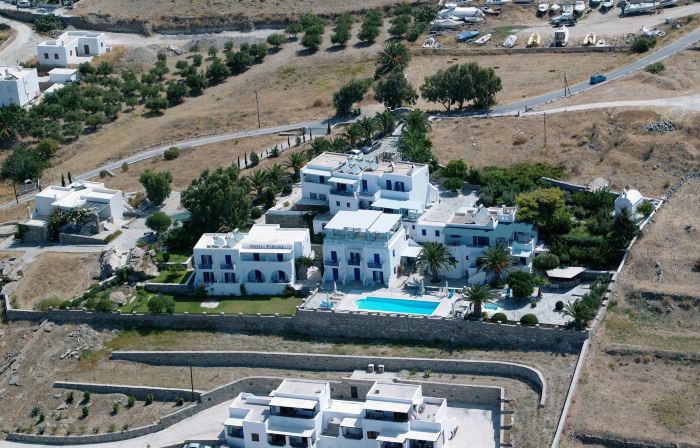 Pyrgaki Hotel